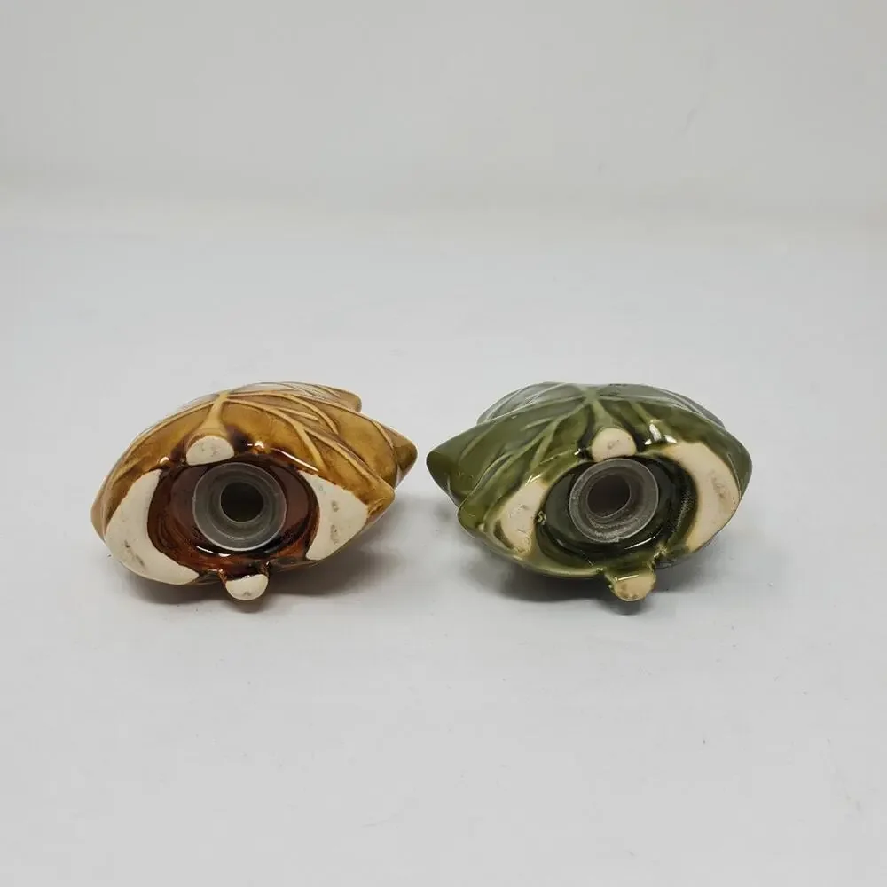 Pier 1 Imports gold & green leaf theme salt and pepper shaker EUC